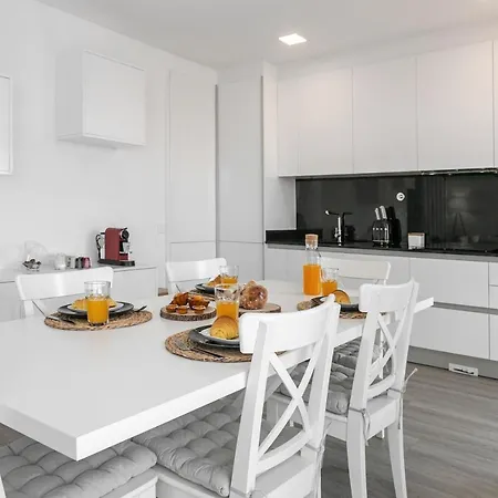 Consolacao Supertubos Beach Apartment